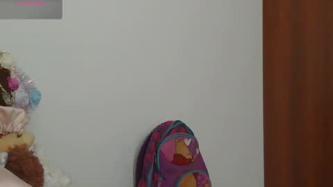 Snapshot of moonlunita_ chatting on 02-26-26, 01:54 Luna online show from 02-26-26, 01:54