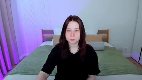 Charli online show from 04-21-26, 05:47