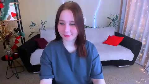Snapshot of mooonlightsky chatting on 06-21-26, 11:13 Charli online show from 06-21-26, 11:13