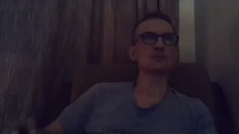 Alex online show from 11-06-25, 01:56