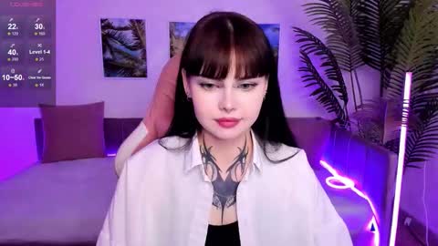 Snapshot of morana_batt chatting on 10-02-25, 08:32 Morana online show from 10-02-25, 08:32
