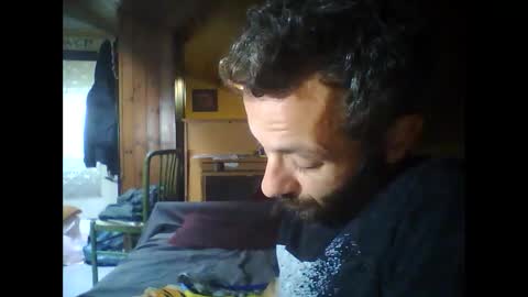 Snapshot of mordecai999 chatting on 10-12-25, 03:00 mordecai999 online show from 10-12-25, 03:00