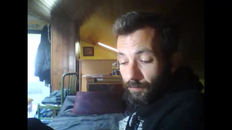 Snapshot of mordecai999 chatting on 10-16-25, 01:56 mordecai999 online show from 10-16-25, 01:56