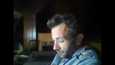 Snapshot of mordecai999 chatting on 10-24-25, 08:05 mordecai999 online show from 10-24-25, 08:05