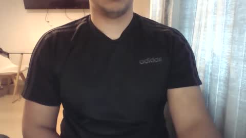 Snapshot of morenolatin19 chatting on 02-22-25, 07:56 Jos Luis online show from 02-22-25, 07:56