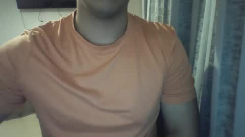 Snapshot of morenolatin19 chatting on 02-28-25, 09:33 Jos Luis online show from 02-28-25, 09:33