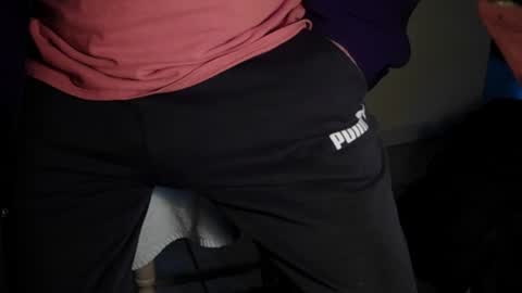 Snapshot of moreorless5 chatting on 01-16-25, 01:36 moreorless5 online show from 01-16-25, 01:36