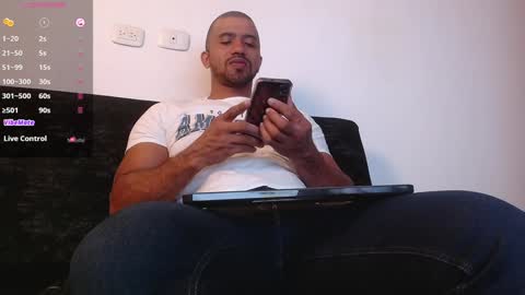 Morgan Lee online show from 12-12-24, 04:15