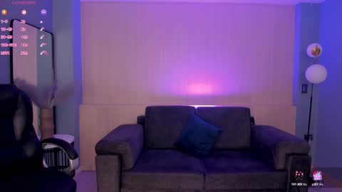 Snapshot of morganhicks chatting on 02-16-25, 08:00 Morgan Hicks online show from 02-16-25, 08:00