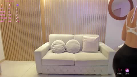 Snapshot of morganhicks chatting on 03-02-25, 02:08 Morgan Hicks online show from 03-02-25, 02:08