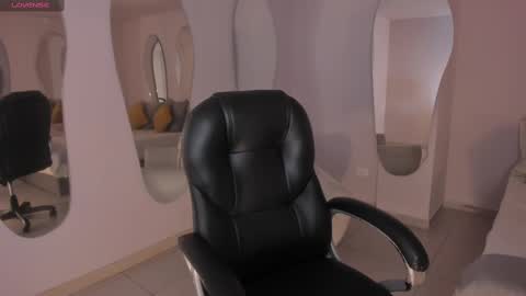 Snapshot of morganhicks chatting on 03-05-25, 06:56 Morgan Hicks online show from 03-05-25, 06:56