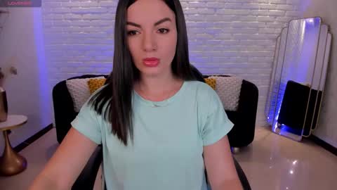 Snapshot of morganhicks chatting on 09-10-25, 07:03 Morgan Hicks online show from 09-10-25, 07:03