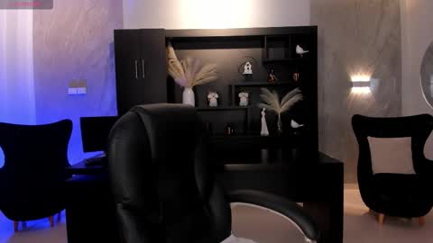 Snapshot of morganhicks chatting on 09-29-25, 03:33 Morgan Hicks online show from 09-29-25, 03:33