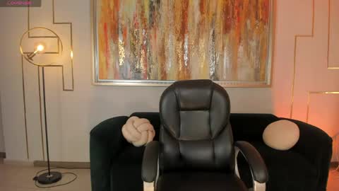Morgan Hicks online show from 05-18-26, 10:32