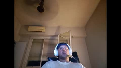 Bruno online show from 02-24-25, 04:49