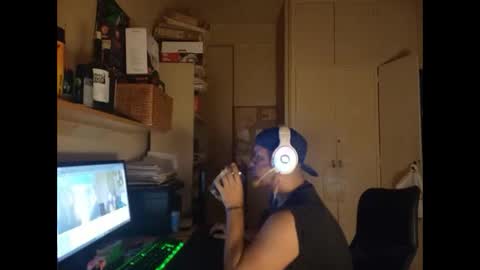 Bruno online show from 04-26-26, 08:56