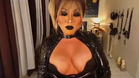 Snapshot of mostcumoverload chatting on 01-26-25, 05:23 Anita online show from 01-26-25, 05:23