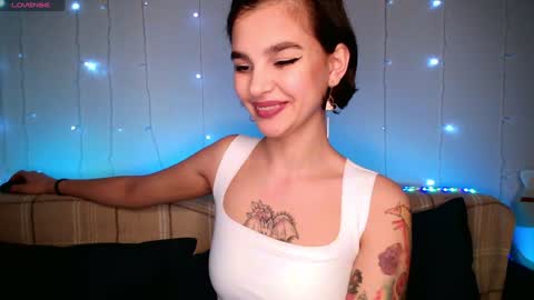 Snapshot of moto_ponchik chatting on 01-31-25, 03:11 Kris online show from 01-31-25, 03:11