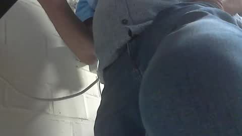 Snapshot of motofann2 chatting on 09-19-25, 08:31 motofann2 online show from 09-19-25, 08:31