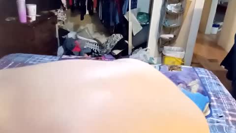 Snapshot of mottsmuff chatting on 03-04-25, 09:29 B online show from 03-04-25, 09:29