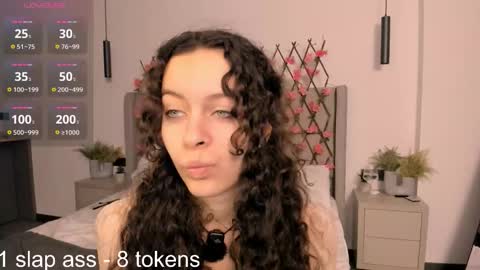 Luna online show from 03-10-26, 10:48