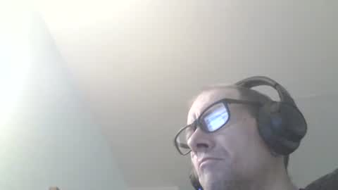 Snapshot of moviem1978 chatting on 01-27-25, 11:11 Frederik online show from 01-27-25, 11:11