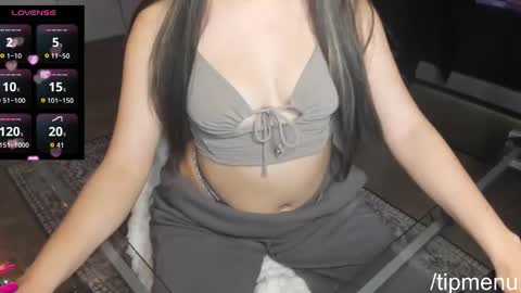 moxieXfoxie online show from 04-22-26, 05:54