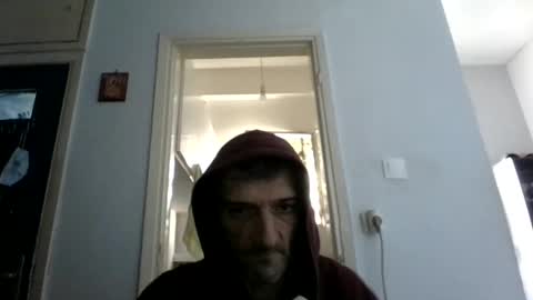 mppempis81 online show from 02-06-26, 06:51