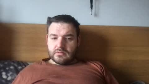 Snapshot of mr834565 chatting on 03-10-25, 10:37 mr834565 online show from 03-10-25, 10:37