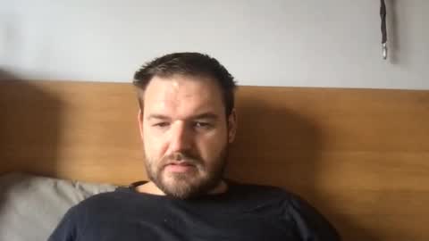 Snapshot of mr834565 chatting on 10-08-25, 10:57 mr834565 online show from 10-08-25, 10:57