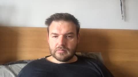 Snapshot of mr834565 chatting on 05-17-26, 10:00 mr834565 online show from 05-17-26, 10:00