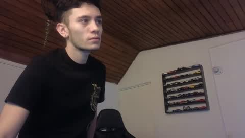 Andy online show from 03-10-25, 08:56