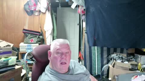 Snapshot of mr_canoe_licker_69 chatting on 12-06-24, 03:44 mr_canoe_licker_69 online show from 12-06-24, 03:44