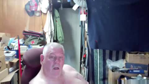 Snapshot of mr_canoe_licker_69 chatting on 12-14-24, 08:29 mr_canoe_licker_69 online show from 12-14-24, 08:29