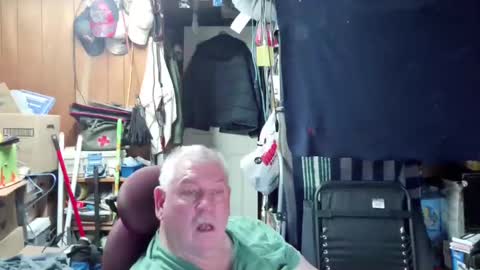 Snapshot of mr_canoe_licker_69 chatting on 12-28-24, 05:46 mr_canoe_licker_69 online show from 12-28-24, 05:46