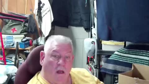 Snapshot of mr_canoe_licker_69 chatting on 01-10-25, 07:21 mr_canoe_licker_69 online show from 01-10-25, 07:21