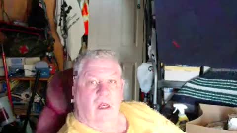Snapshot of mr_canoe_licker_69 chatting on 01-17-25, 07:38 mr_canoe_licker_69 online show from 01-17-25, 07:38
