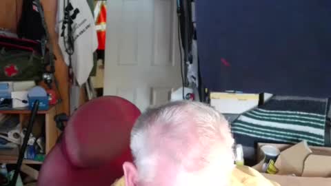 Snapshot of mr_canoe_licker_69 chatting on 01-24-25, 06:35 mr_canoe_licker_69 online show from 01-24-25, 06:35