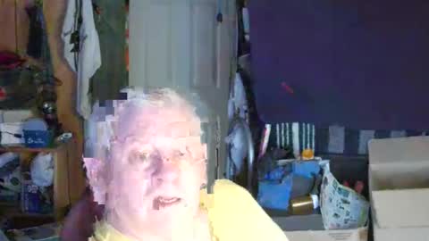Snapshot of mr_canoe_licker_69 chatting on 02-27-25, 08:53 mr_canoe_licker_69 online show from 02-27-25, 08:53