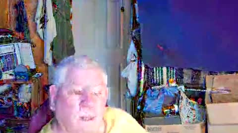Snapshot of mr_canoe_licker_69 chatting on 03-01-25, 10:31 mr_canoe_licker_69 online show from 03-01-25, 10:31