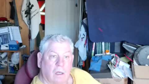 Snapshot of mr_canoe_licker_69 chatting on 03-11-25, 07:14 mr_canoe_licker_69 online show from 03-11-25, 07:14