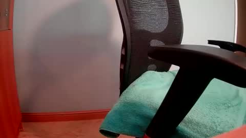 Snapshot of mr_funtease chatting on 03-24-26, 11:32 Fit and Fun....10 Hung online show from 03-24-26, 11:32