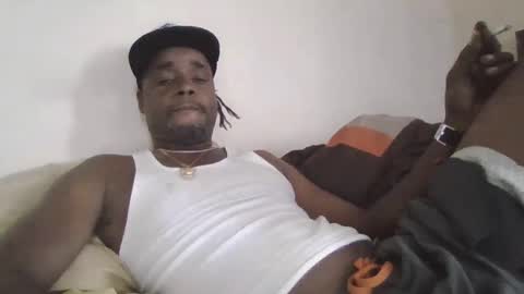 Snapshot of mr_hooked chatting on 09-12-25, 08:42 mr hooked online show from 09-12-25, 08:42