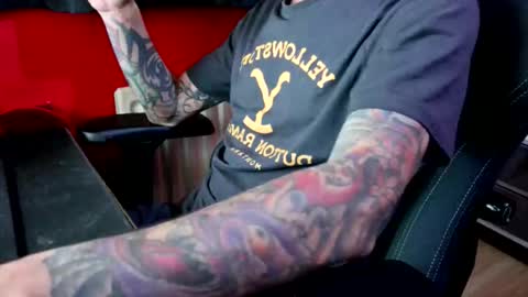 mr_hung_uk38 online show from 10-01-25, 10:16