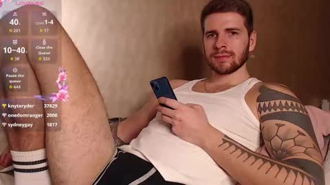 mr_longboy online show from 01-09-26, 08:43