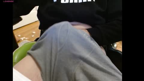 Snapshot of mr_longfellow chatting on 02-25-26, 04:16 mr_longfellow online show from 02-25-26, 04:16