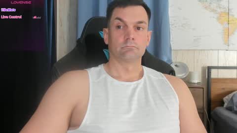 Snapshot of mr_mac69 chatting on 02-28-25, 06:09 Cam online show from 02-28-25, 06:09