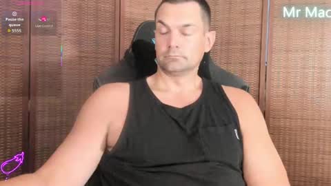 Snapshot of mr_mac69 chatting on 04-29-26, 08:37 Cam online show from 04-29-26, 08:37
