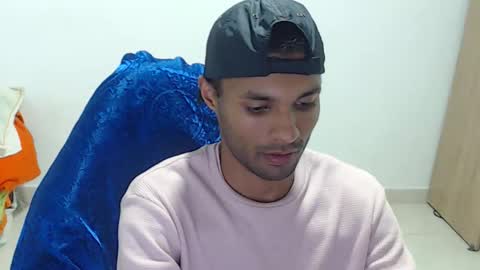 Max online show from 02-20-26, 01:02