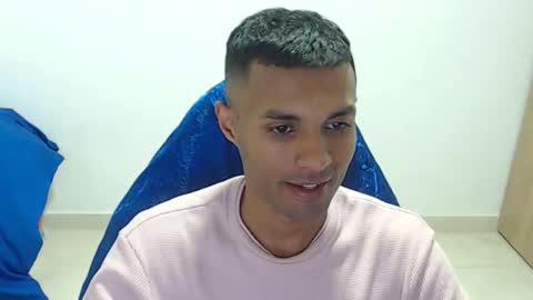 Max online show from 02-22-26, 01:07